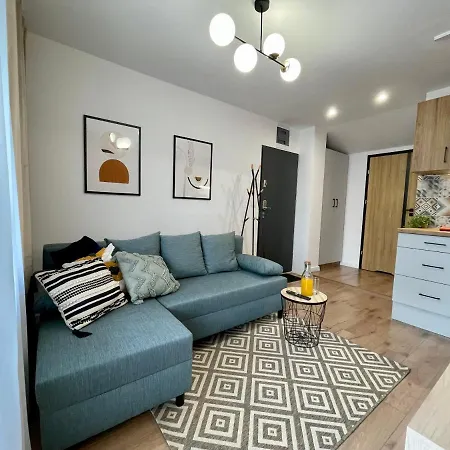 Apartament Za Ratuszem - Z Balkonem Радом Екстер'єр фото