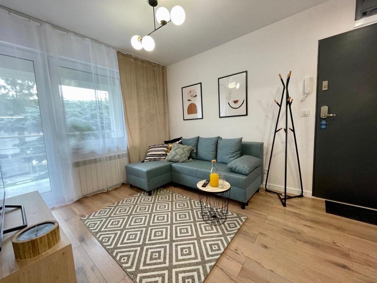 Za Ratuszem - Z Balkonem Apartment *